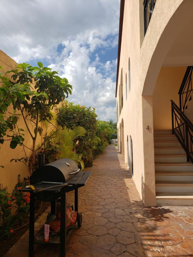 Coral Island Suites Косумел Екстериор снимка